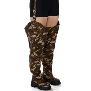 AZALEA WANG " COWGIRL CRUSIN " RHINESTONE CAMO FLATFORM CHAP BOOT